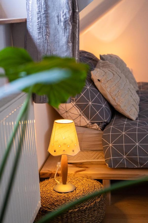 Sziklai Apartman Veszprém Buitenkant foto